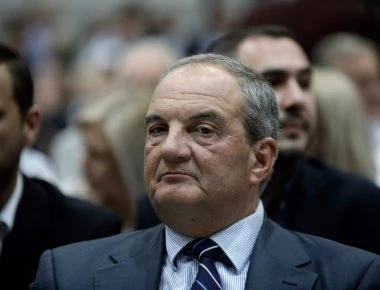 Κ. Καραμανλής: Τα απρόοπτα, οι φωτογραφίες και η πρεσβυωπία στην Θεσσαλονίκη(βίντεο)